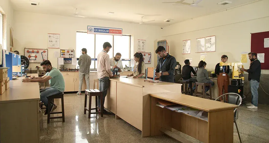 Acquire advanced Robotics & Automation Excellence at Robotics and Automation lab
